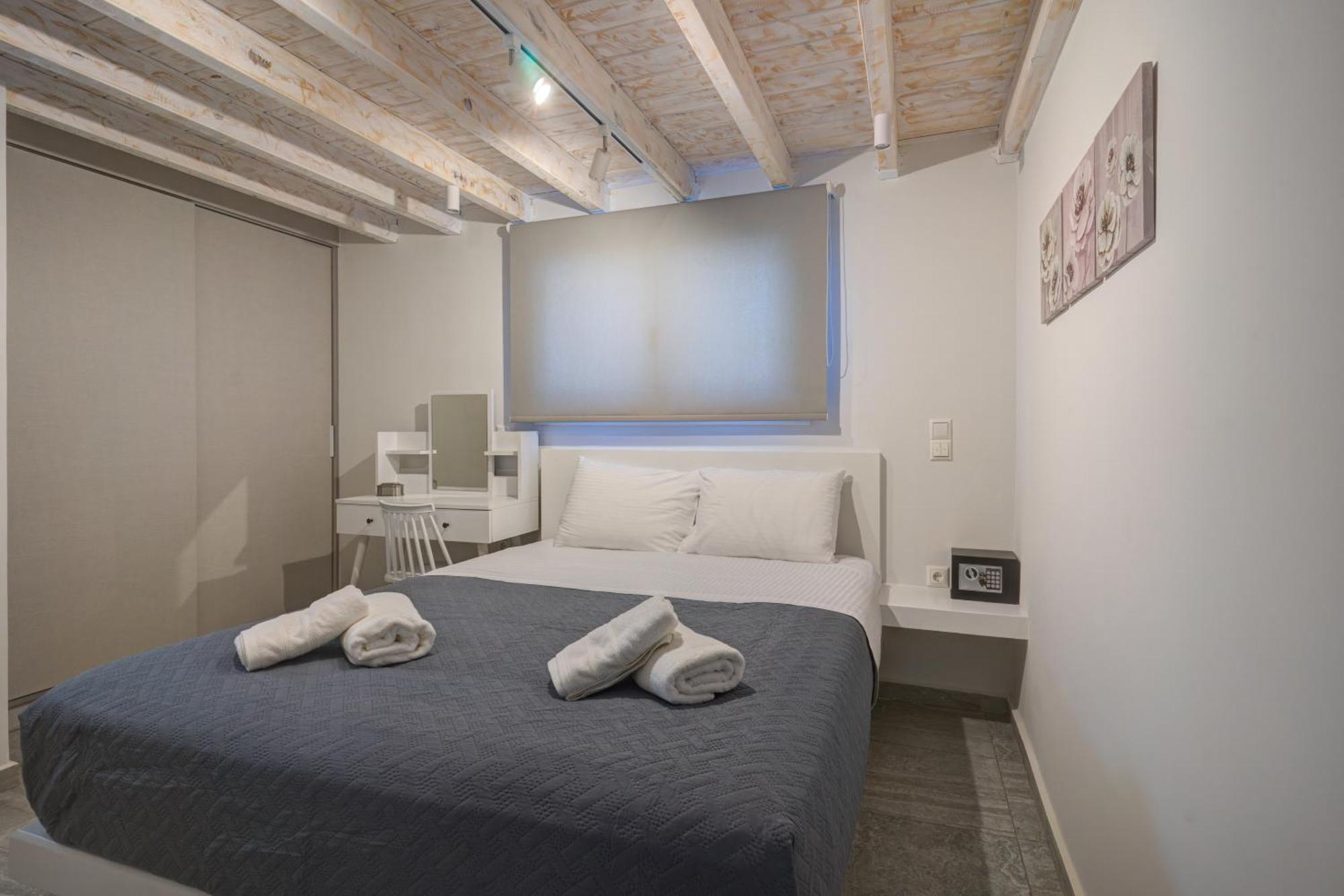 Molos Beachfront Apartments In دياكوبتو المظهر الخارجي الصورة