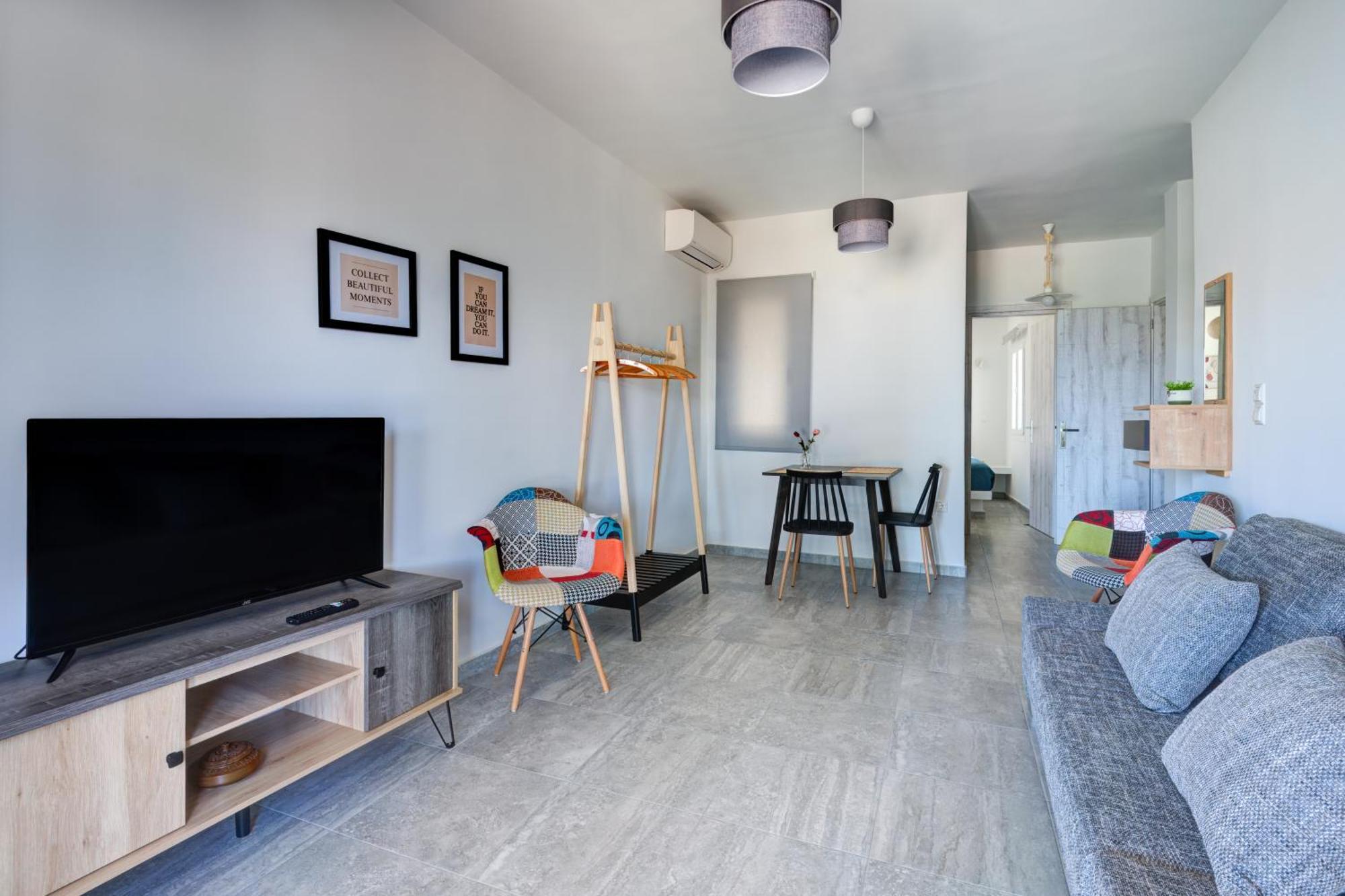 Molos Beachfront Apartments In دياكوبتو المظهر الخارجي الصورة