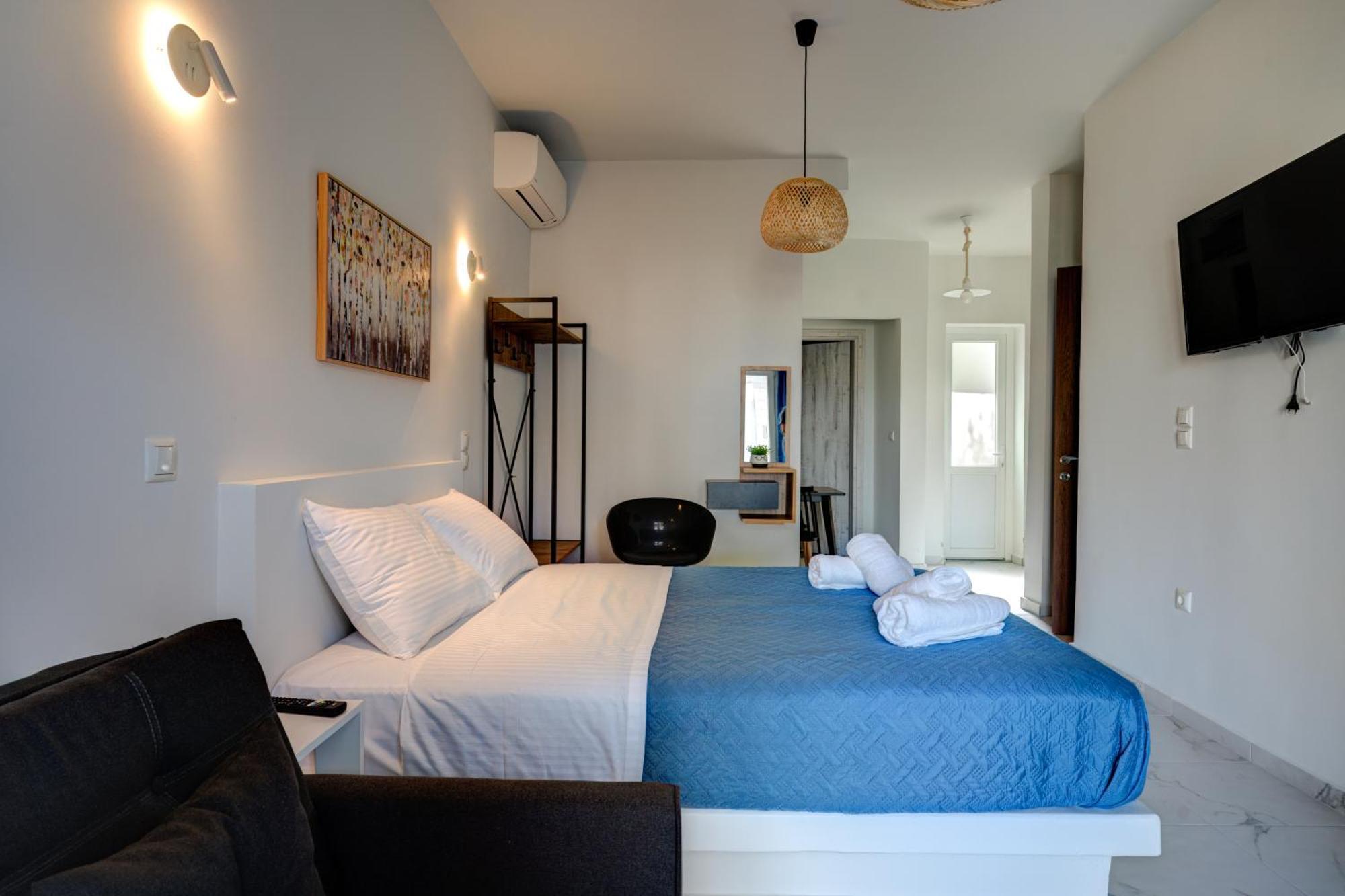 Molos Beachfront Apartments In دياكوبتو المظهر الخارجي الصورة